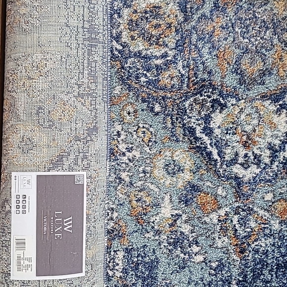 3 Area Rugs and 2 Beaded Pillow Covers. - Picture 5 of 16